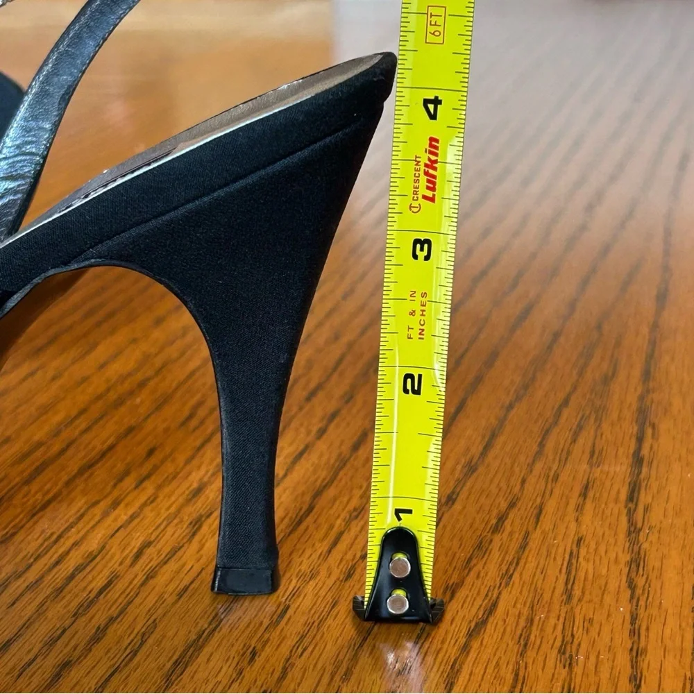 Stuart Weitzman Black Strappy Sandals Rhinestones on Strap & Buckle Size 9 - Picture 8 of 12